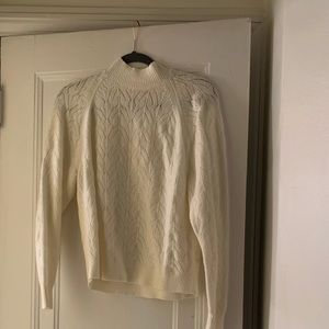 Uniqlo: white knit mock neck sweater, s